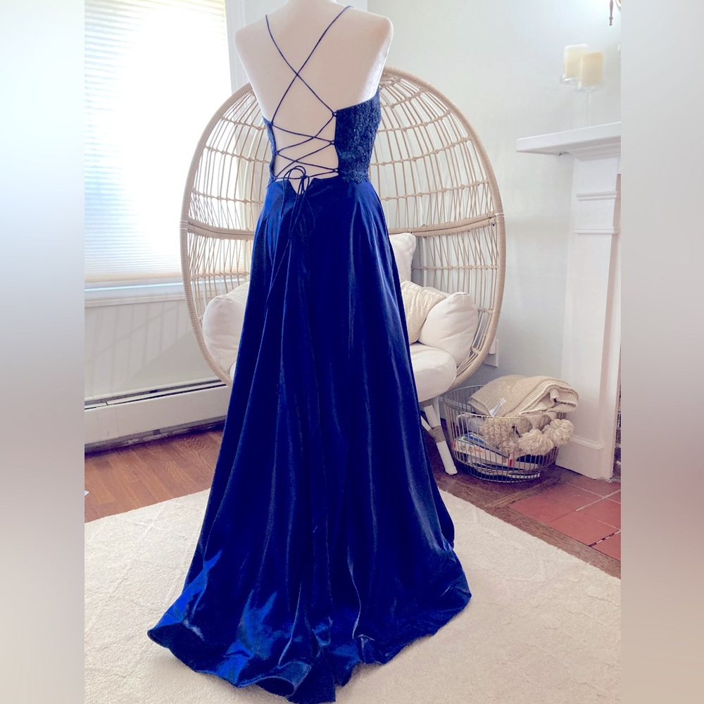 Ed Young Navy Satin Lace Backless Ballgown XS Fit & Flare Formal Prom Dress